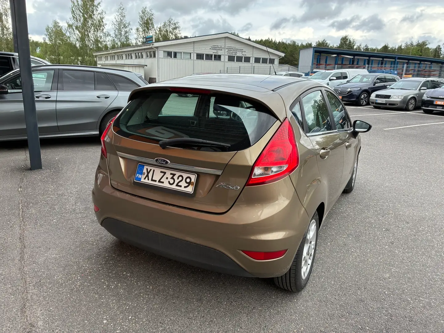 Car Image - 2ma0Vief5ooyEb8wkfjTpb