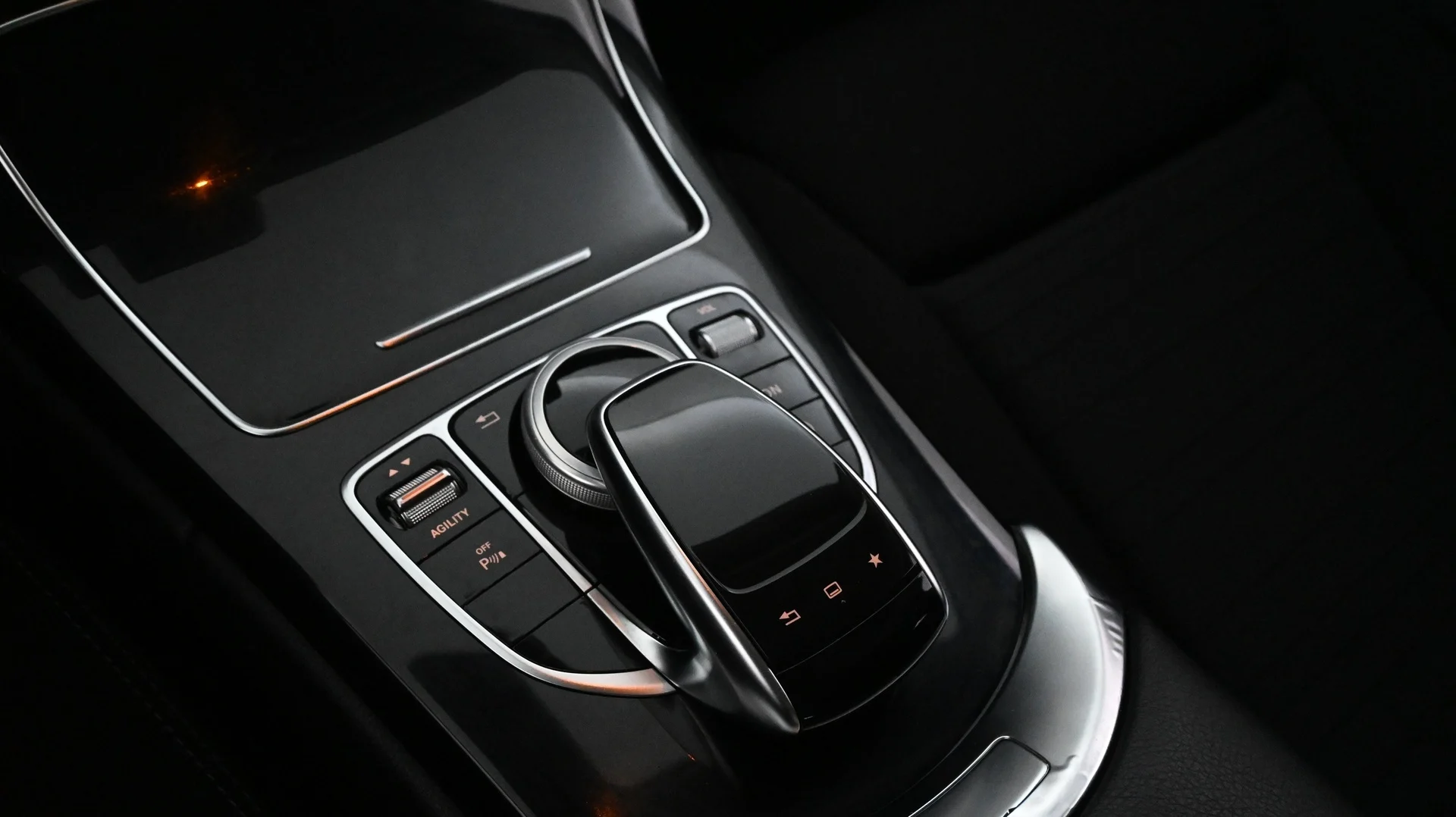Car Image - 8fsJWIVRYIdcwd6IQihQN