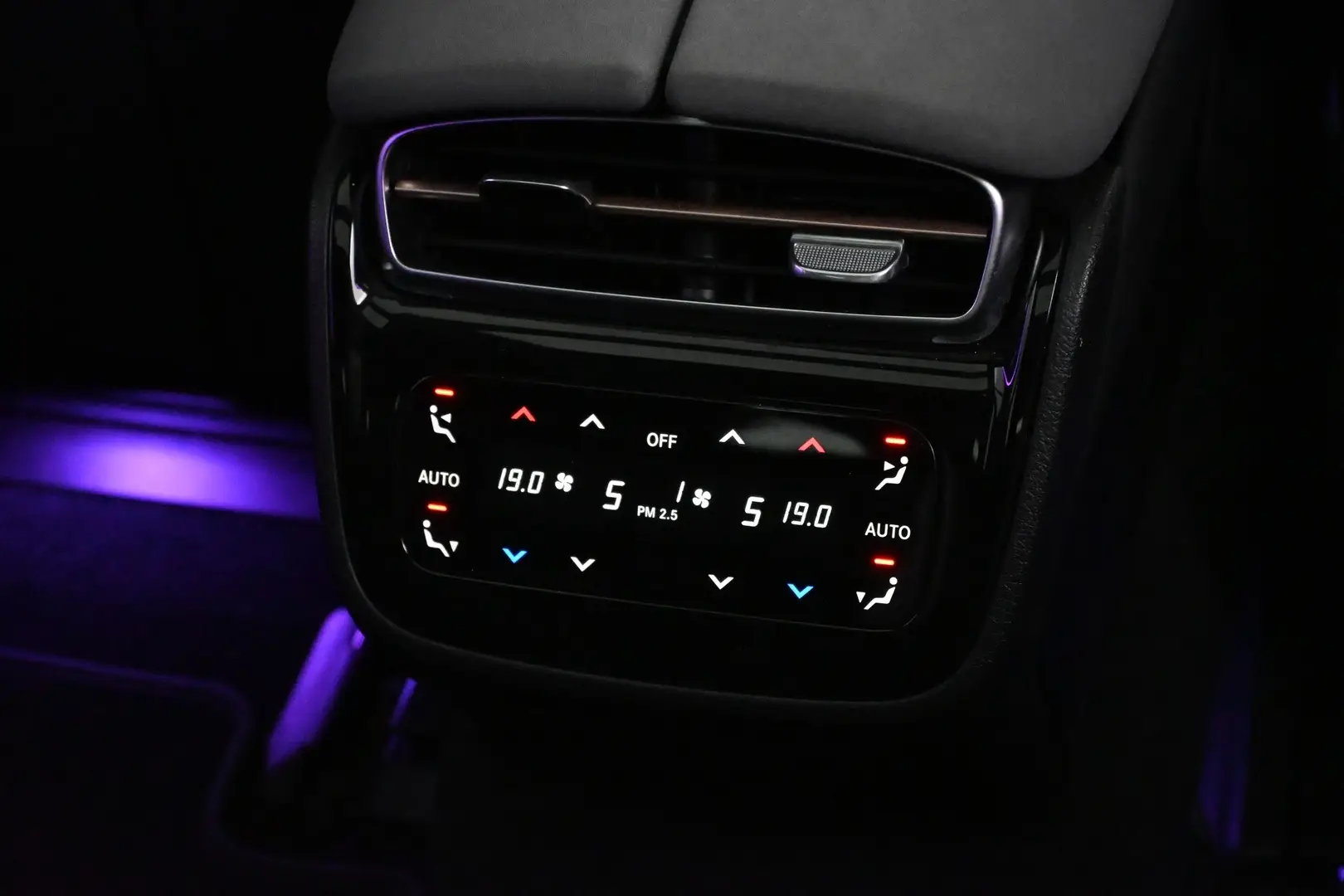 Car Image - 1F2EiZ6QPR723r7gIOoKyr