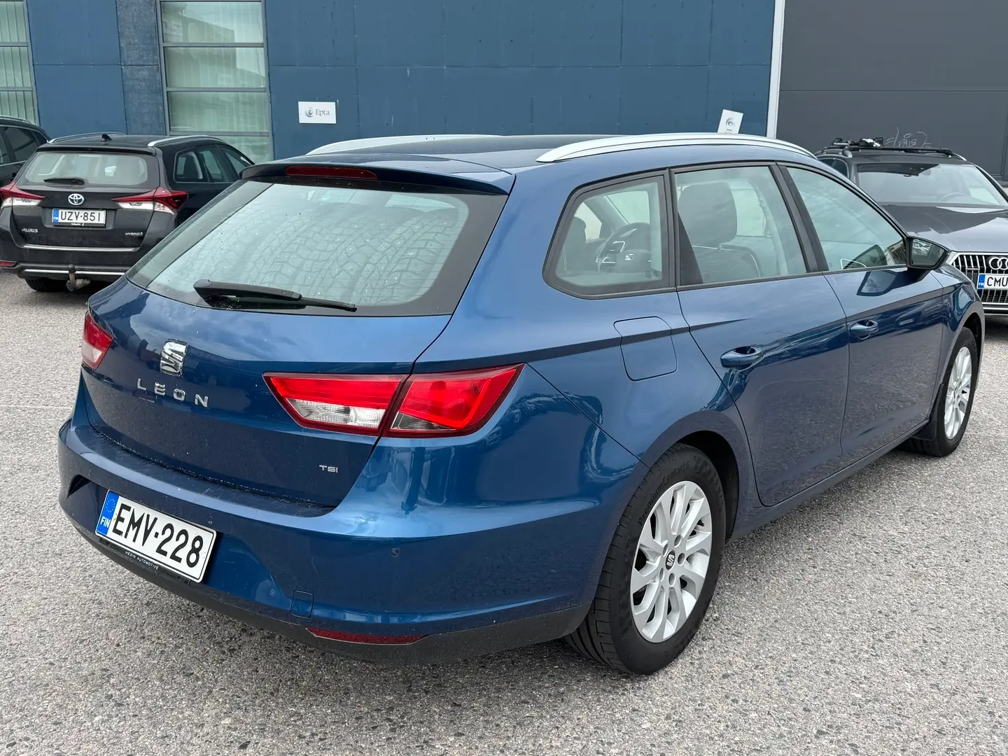 Car Image - 5pJCrhIWkx6SDRNsKEsC2h