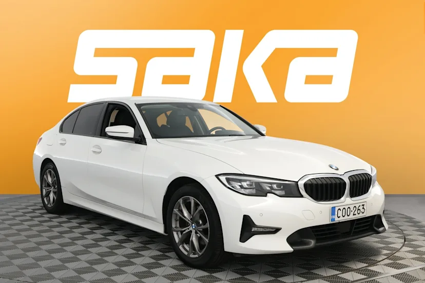 BMW 320