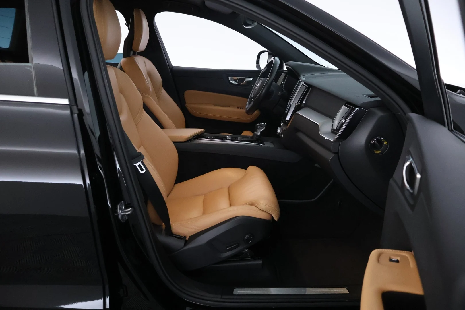 Car Image - 1QgAhyHg0qIpGaOUbyPy9s