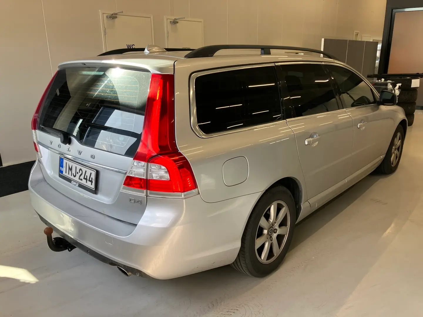 Car Image - GwGb8cO2Hn3wMrsZs7ho2