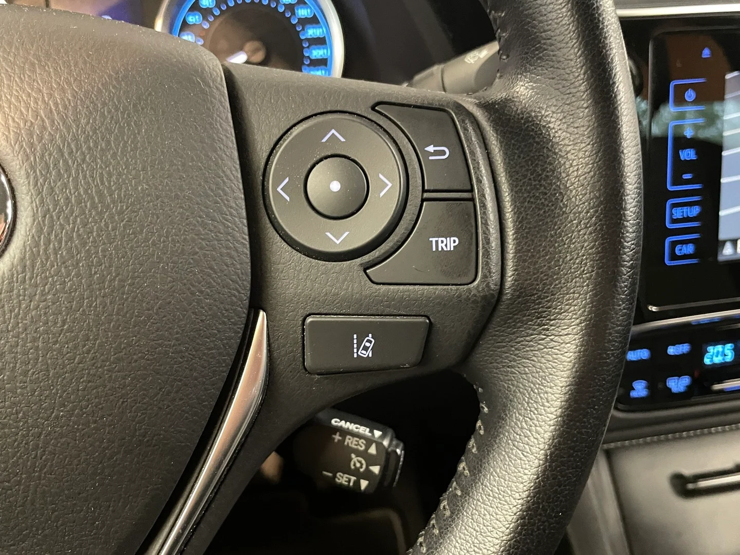 Car Image - 1pILO9s3HZHeh5y36mQdDI
