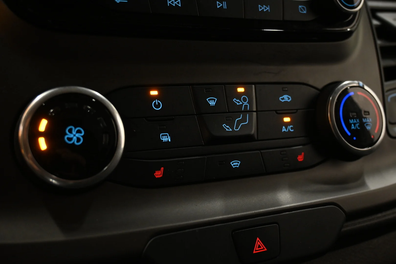 Car Image - 62iG7wTBAmuXmJHlJuNAU4