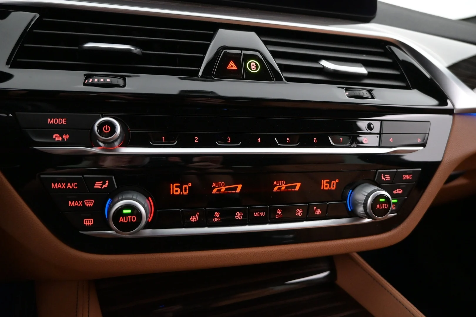 Car Image - 16H21sI5MuBu61agmuszFJ