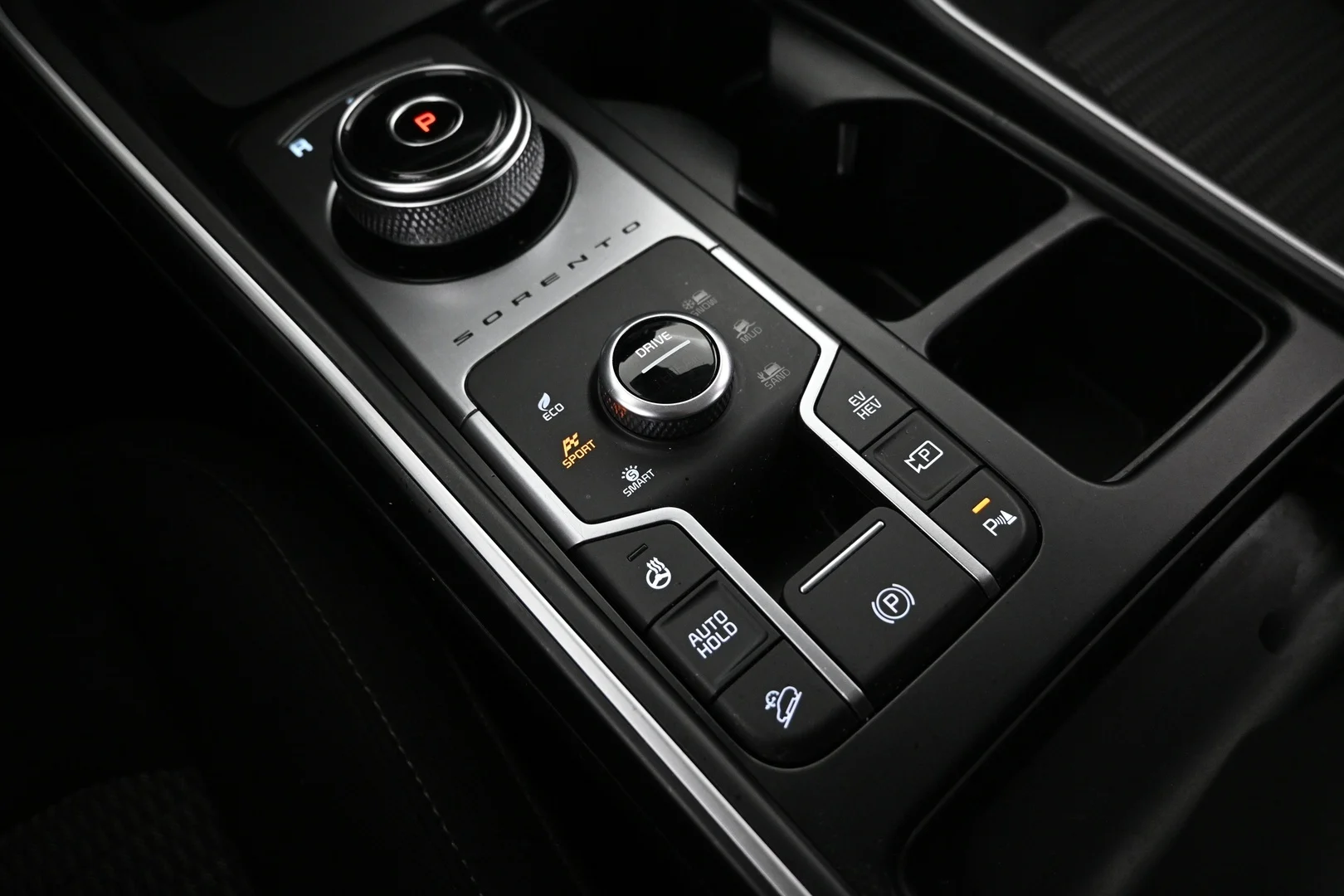 Car Image - 3P4PIMcS3LyDyEdvNjOeZu