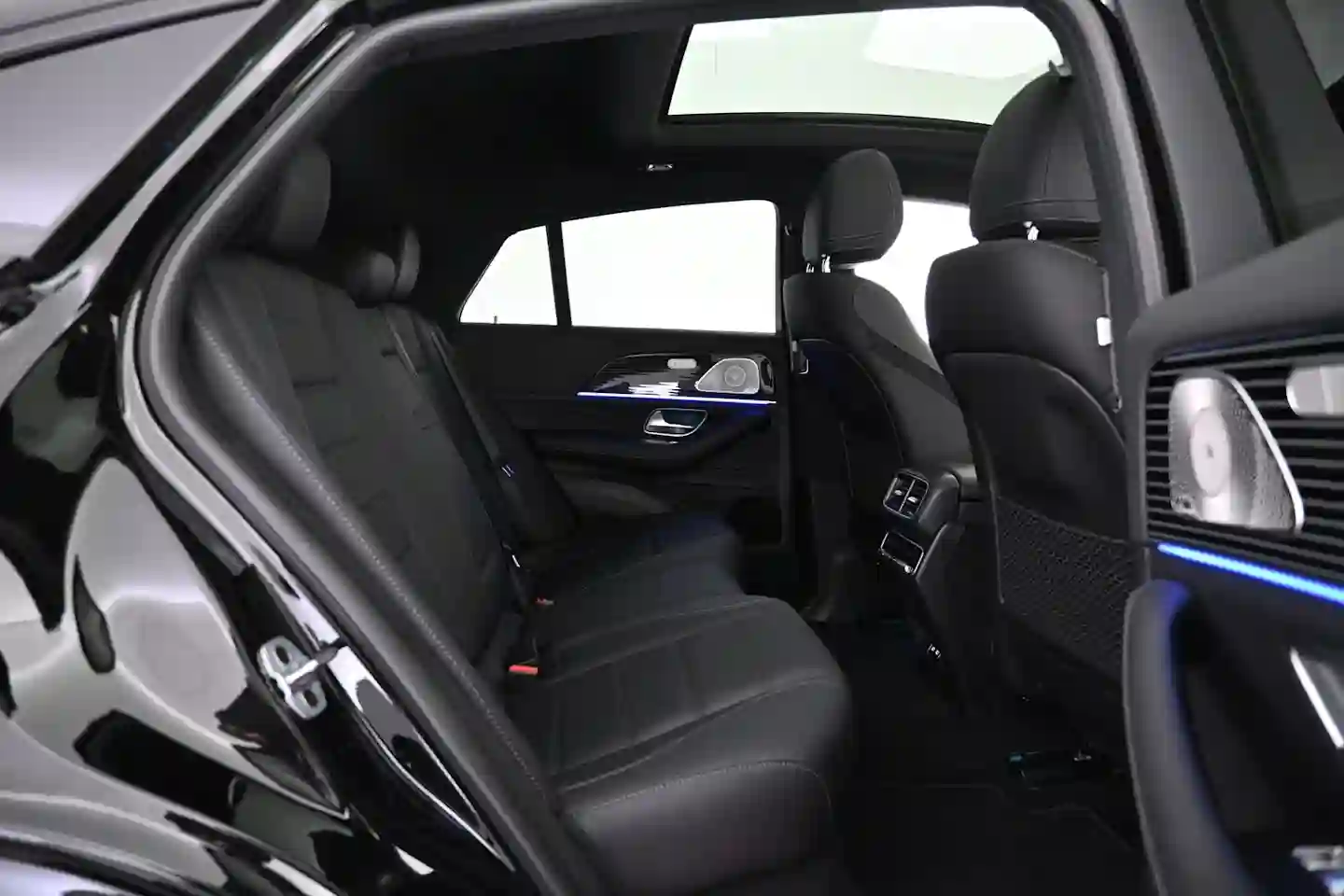 Car Image - 2YrvEKsTCWuunmhnJTNsU0