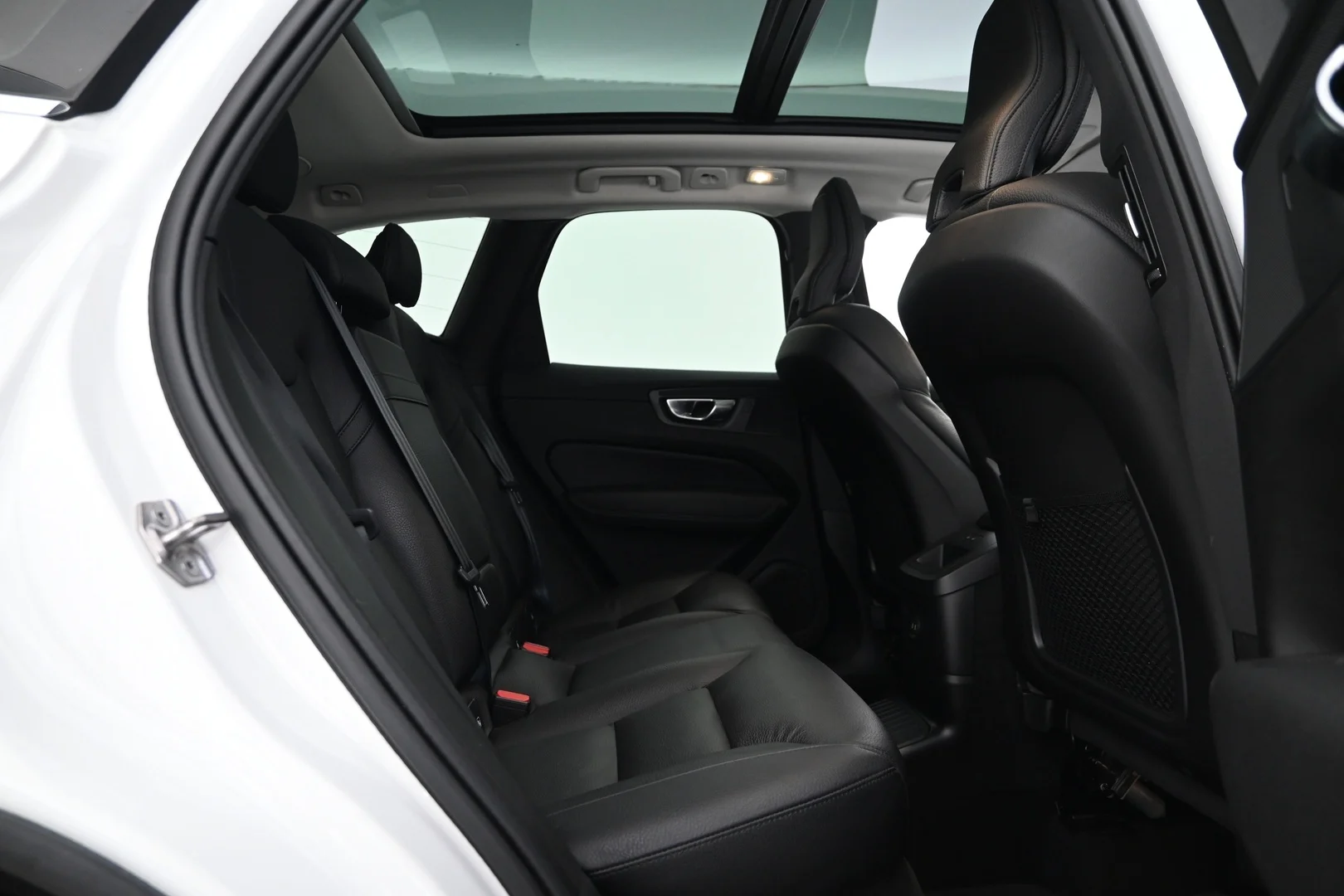 Car Image - HD6Oo1GLbZFGUL2mz8s0p