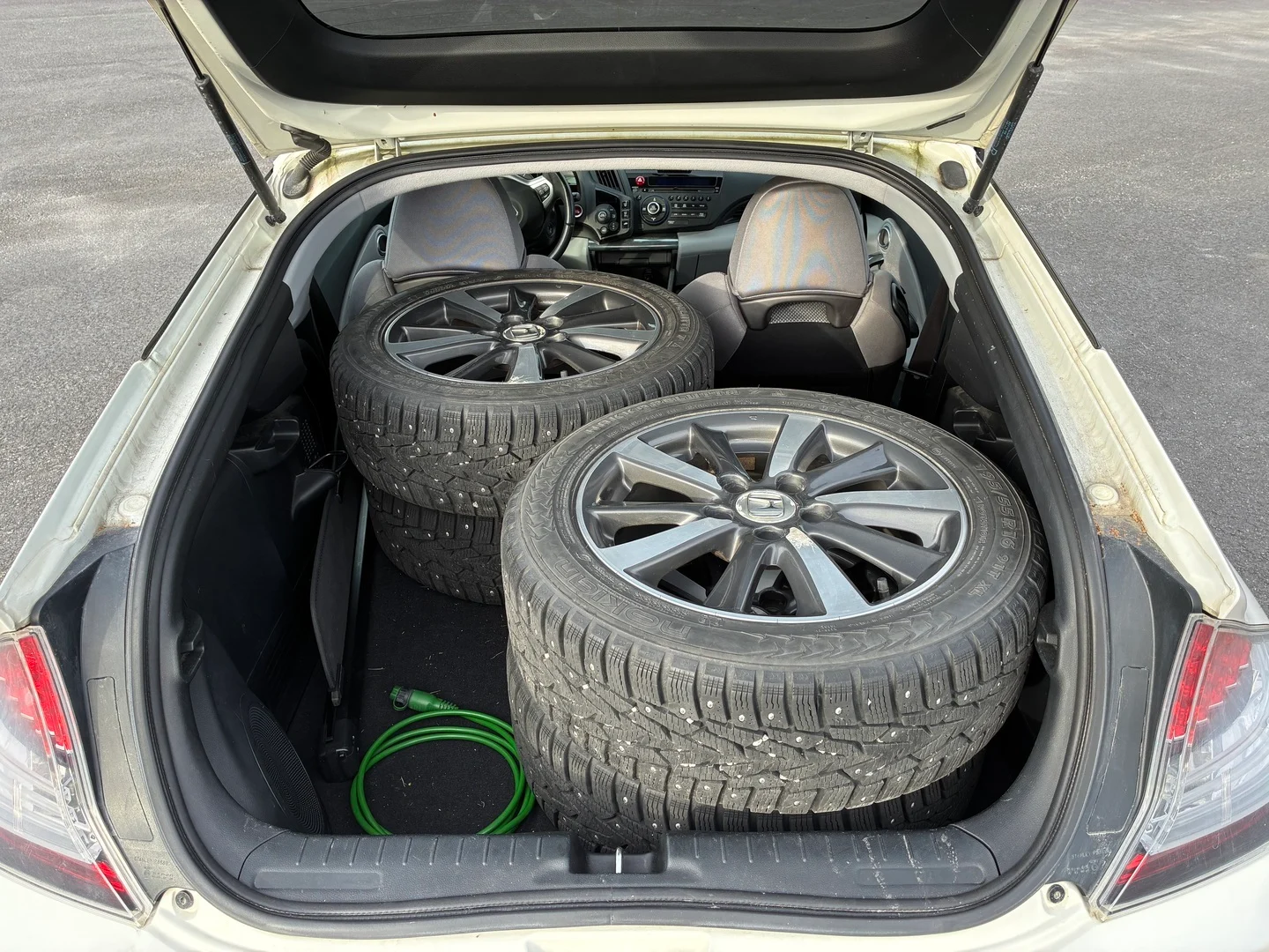 Car Image - 1rLw7O0FxLqWtRMjp5ADao
