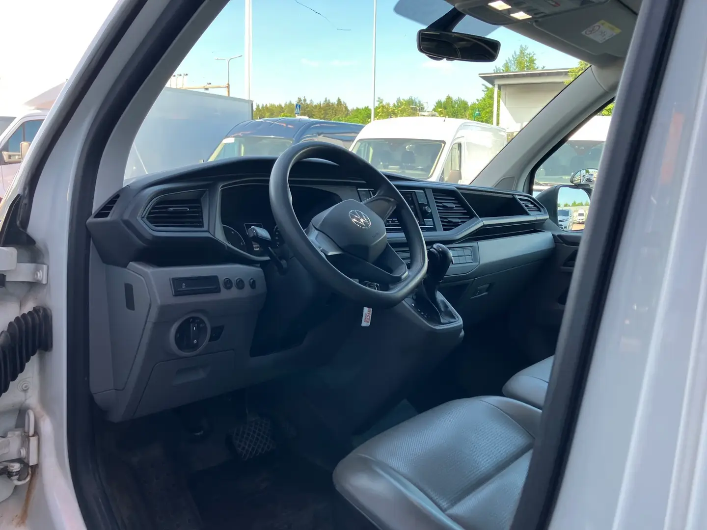 Car Image - 1ON2xgmAH5nCTW3WzowNAT