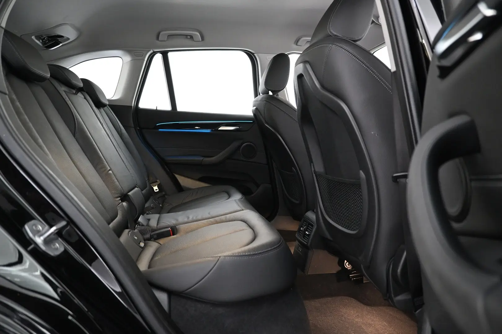 Car Image - 4k1OYvvpMnaJQWAcWGFxA4