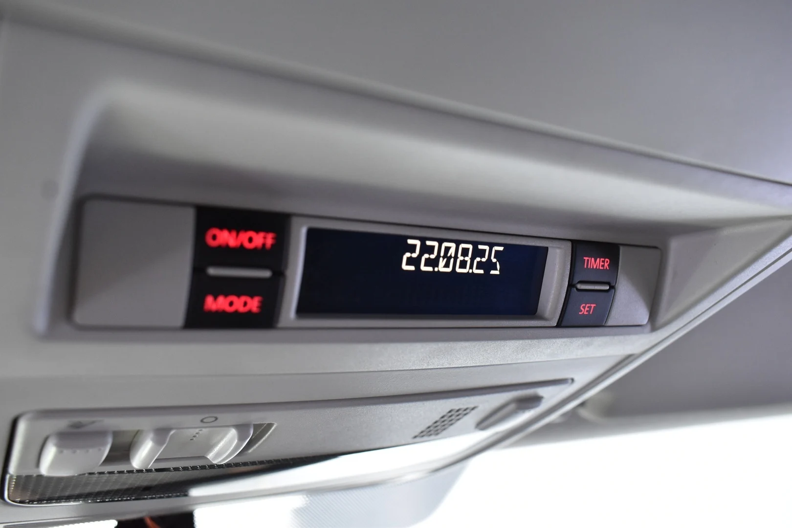 Car Image - 4i3eYNmXMRy9Ld6pF8HdSV
