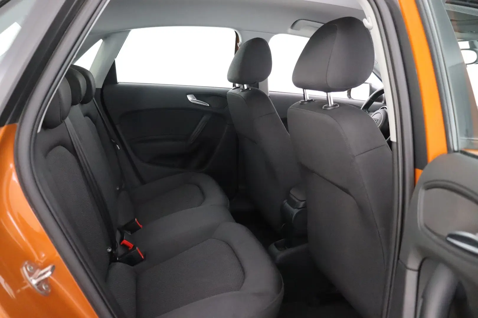 Car Image - 60ArbAFZyKRGmCUdjd5QW8
