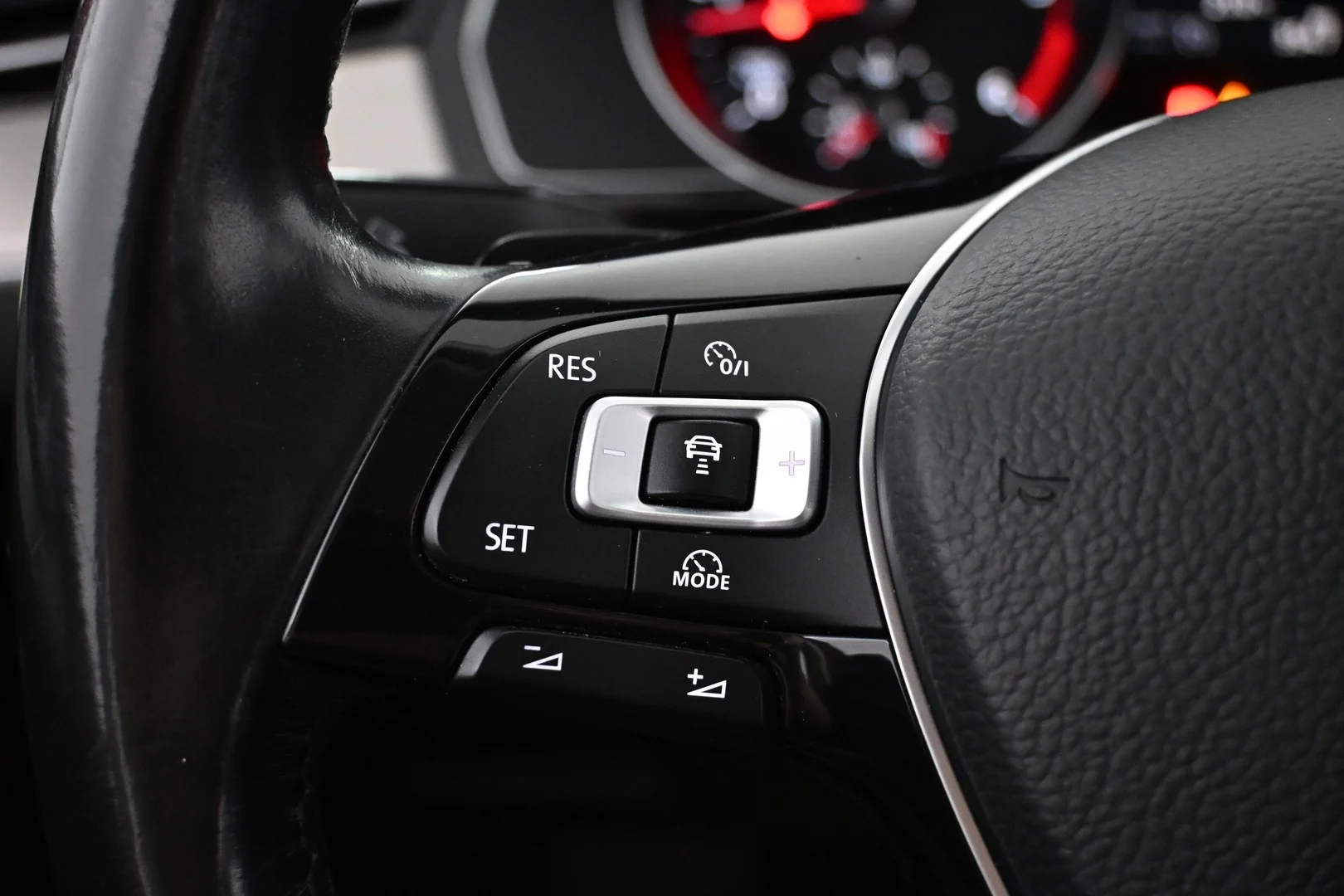 Car Image - 25xr8rl7uSJQynqT200OVQ