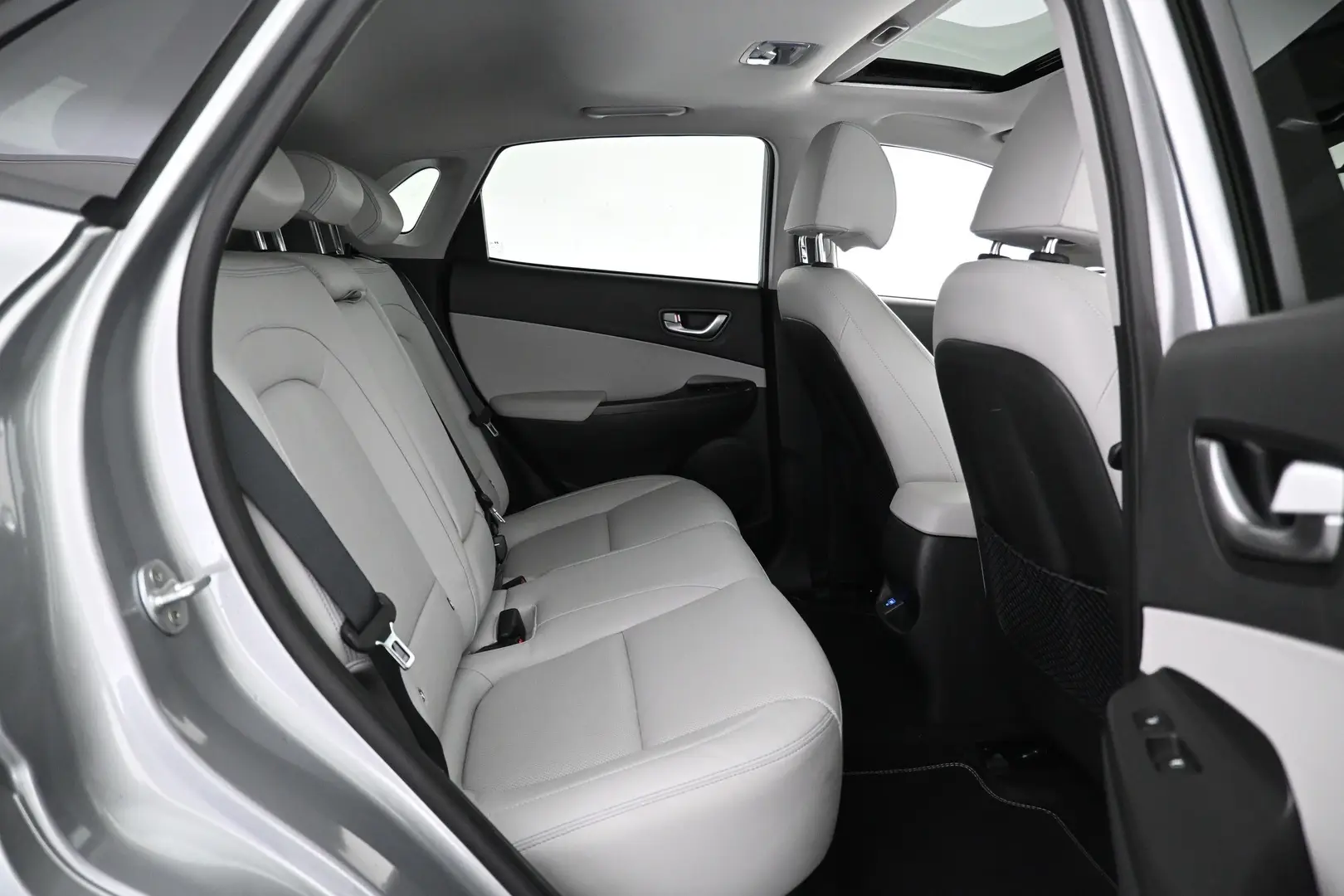 Car Image - 4eG9CVeGkEkZfXiSs9JIp6