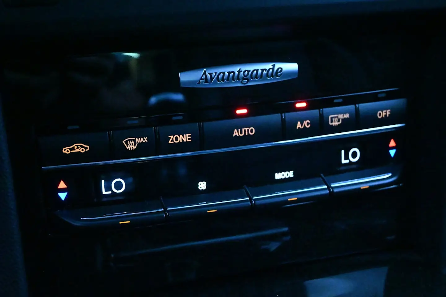 Car Image - 7AS4hl8crxrocmSxdRVA0N