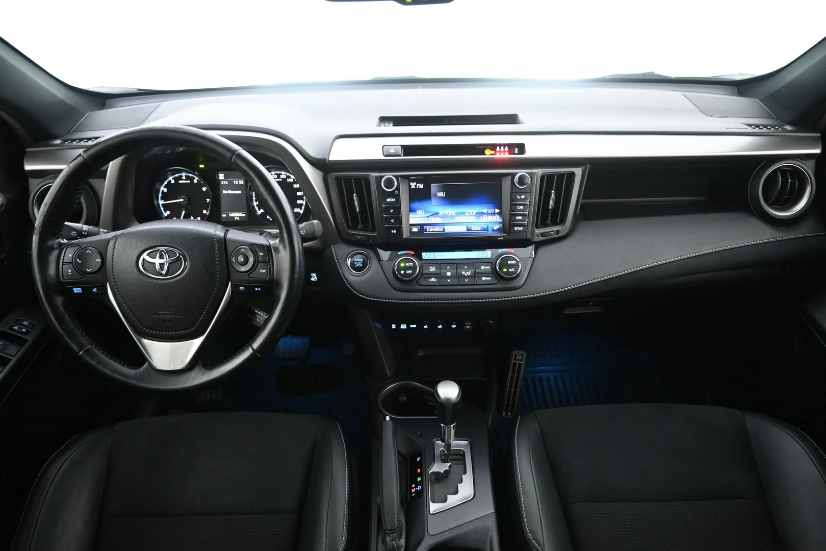 Car Image - 5kEZ8WujXzL8qyskTkSQeS