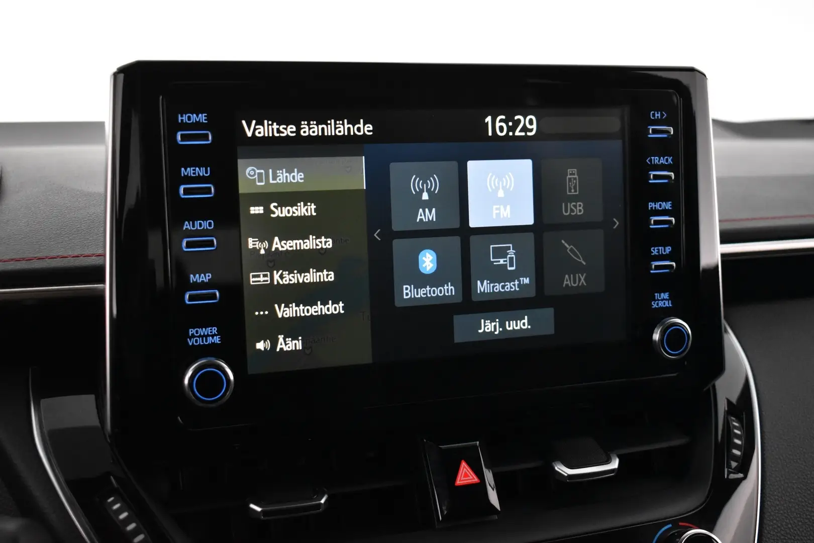 Car Image - 43Q5LSQniUnF3fVyDLxzUV