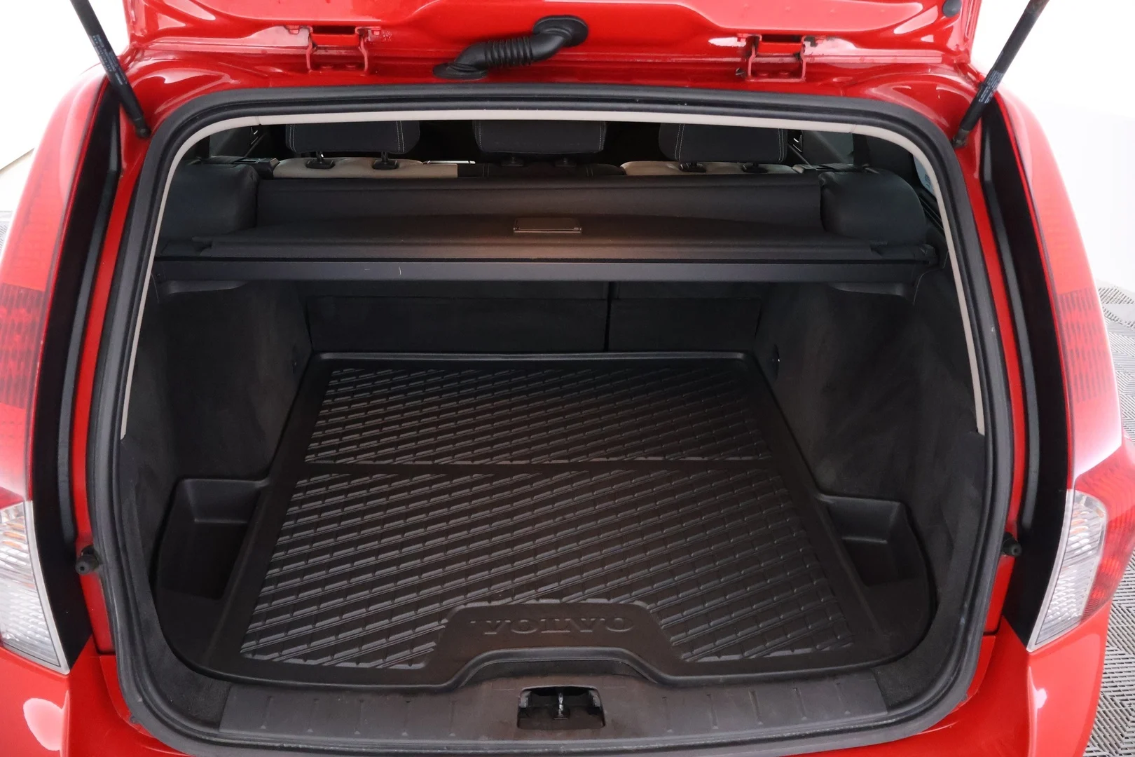 Car Image - 3KDsoLTGlm3sqHWDDwZu5p