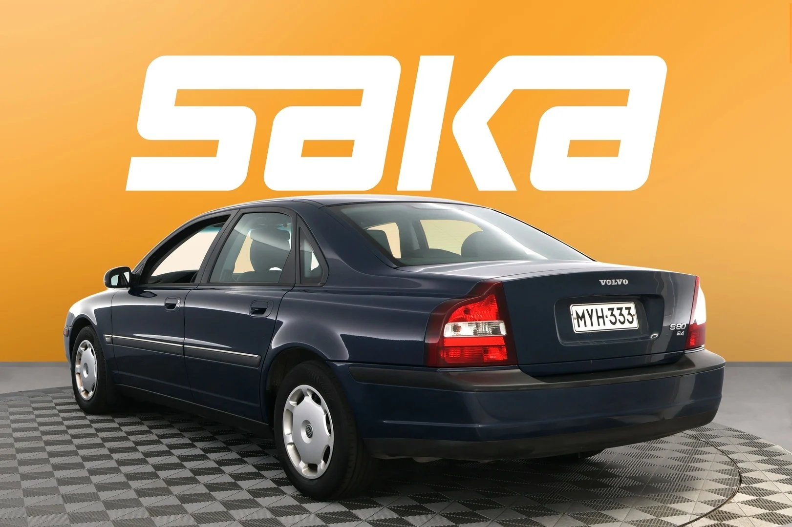 Car Image - 1hJhvYyNFsdkLp3NkZIECV