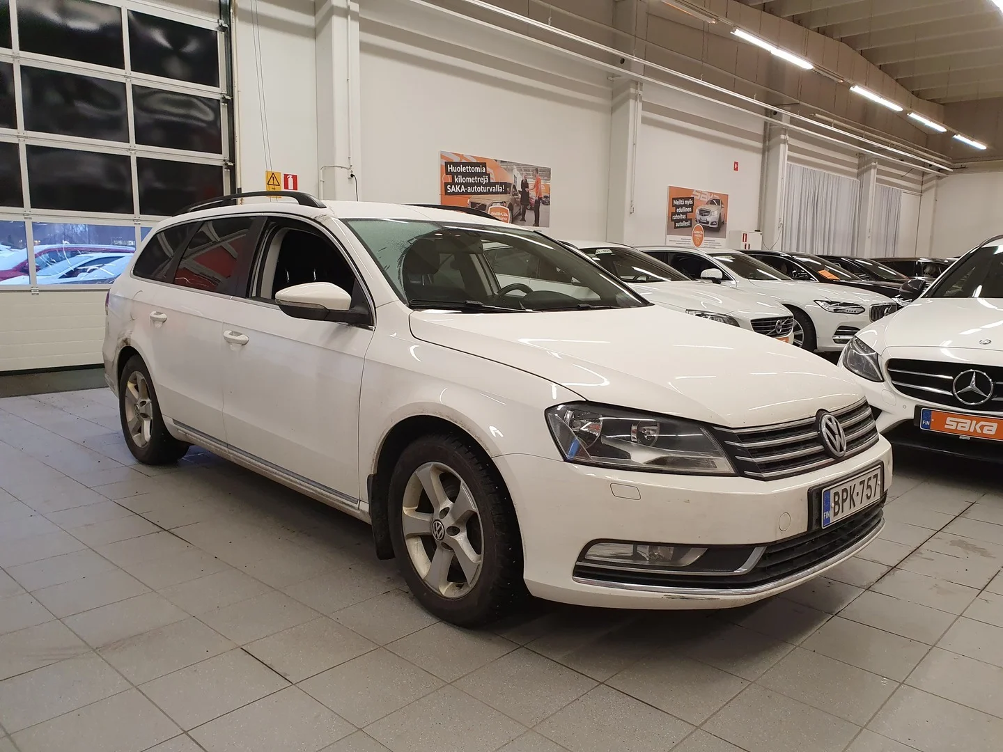 Car Image - 5O82wjsUID2st2sv5JbRjm
