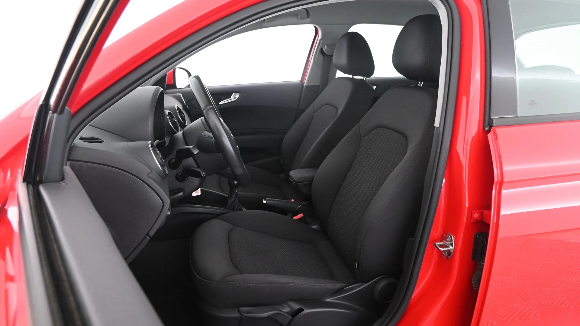 Car Image - 3qUsZYjxriWpTysiZnFt75