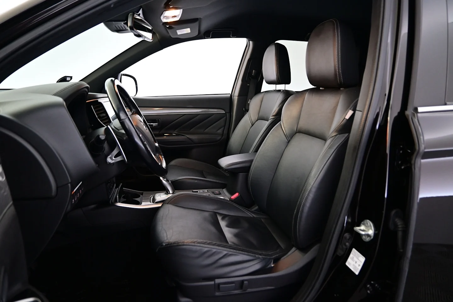 Car Image - 5CiSC8FdWvO6PMbob4eNrA