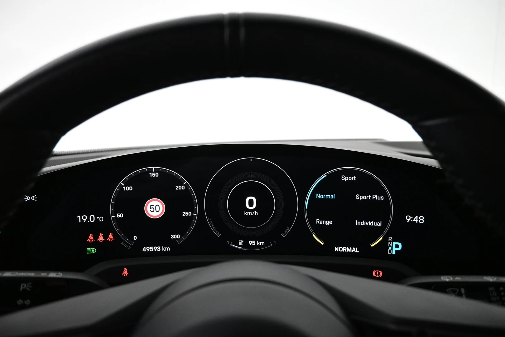 Car Image - 5z5w8kFEEjBktXlz5g6mZ6