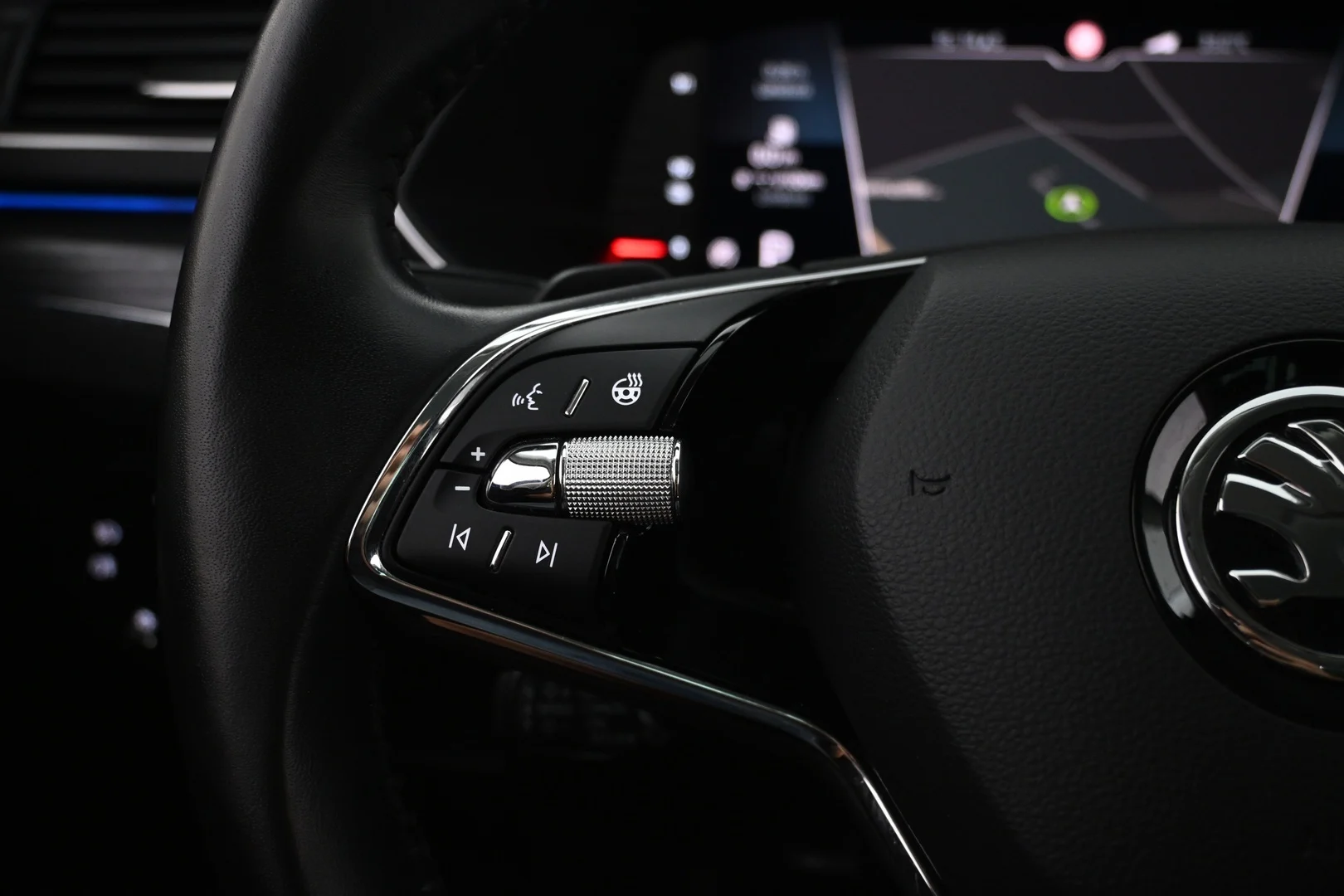 Car Image - QwY1cvke2E2trfcz2M1sv