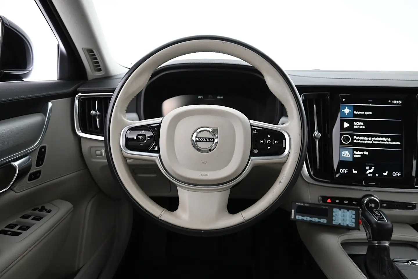 Car Image - 1AxNoMXUem26o9svPe7VDR