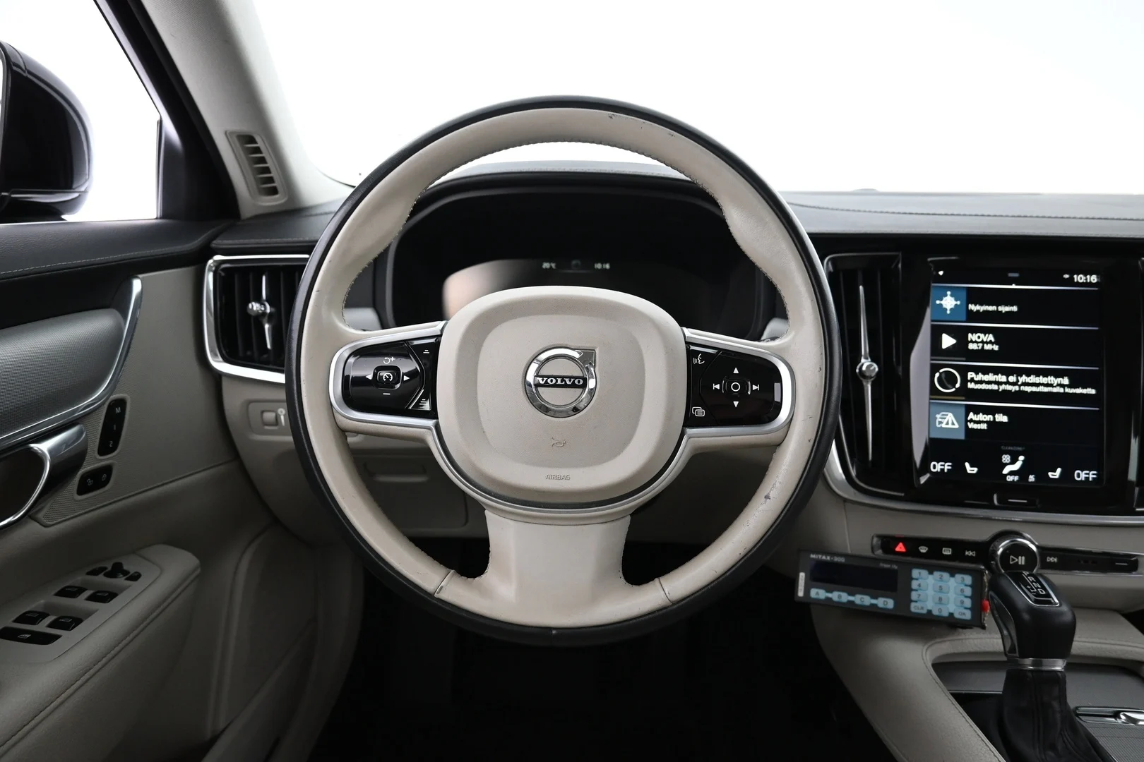 Car Image - 1AxNoMXUem26o9svPe7VDR