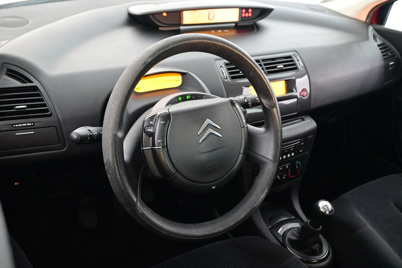 Car Image - 52osGPQtHWCT2QFKkTJSFJ