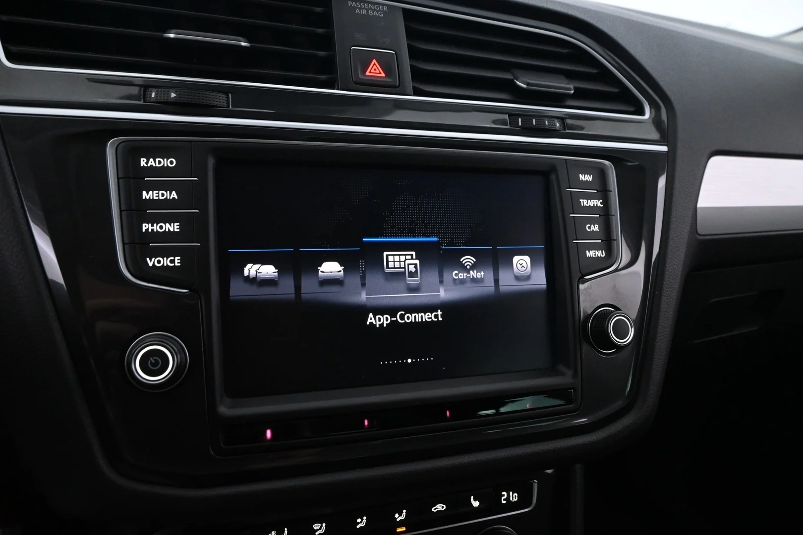 Car Image - 7l69kXpP6YWqr22azIRoBq