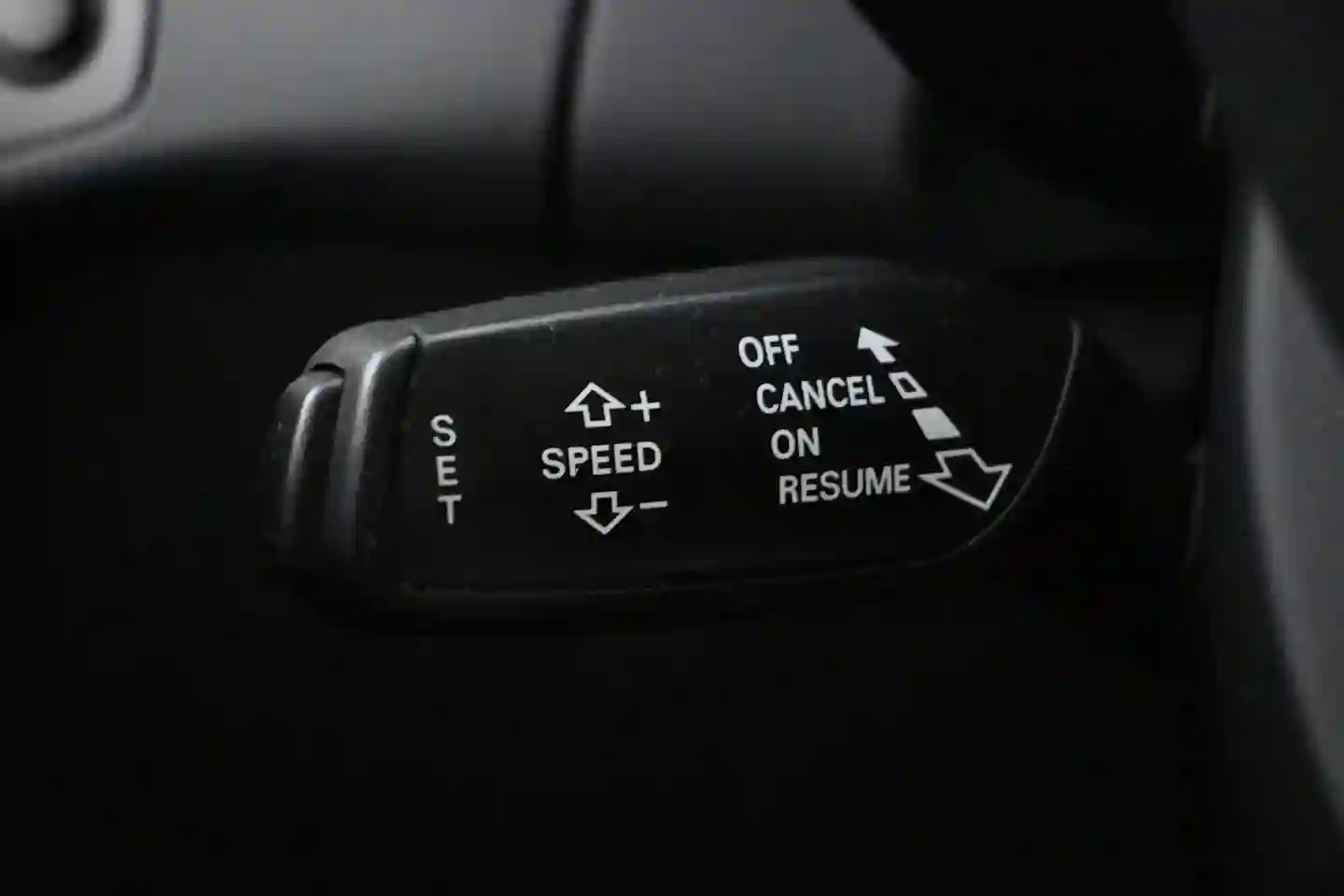 Car Image - 2E6jlw2vdJFrc3lSwAjnuu
