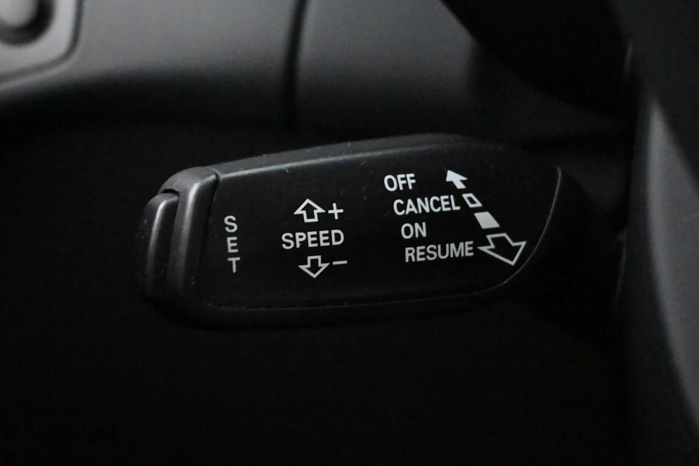 Car Image - 2E6jlw2vdJFrc3lSwAjnuu