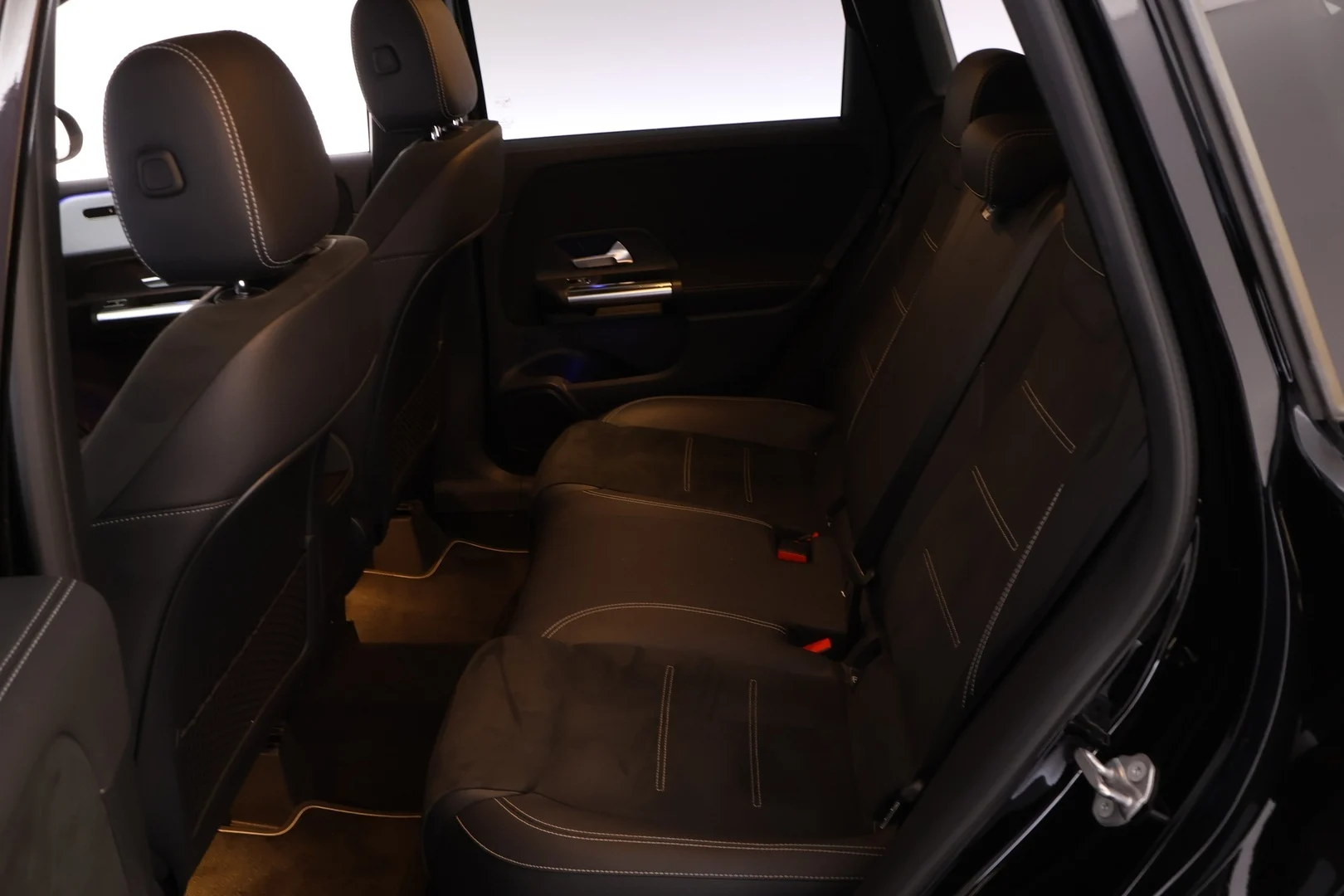 Car Image - 18dHrb12O4f68VNnxXHwtg