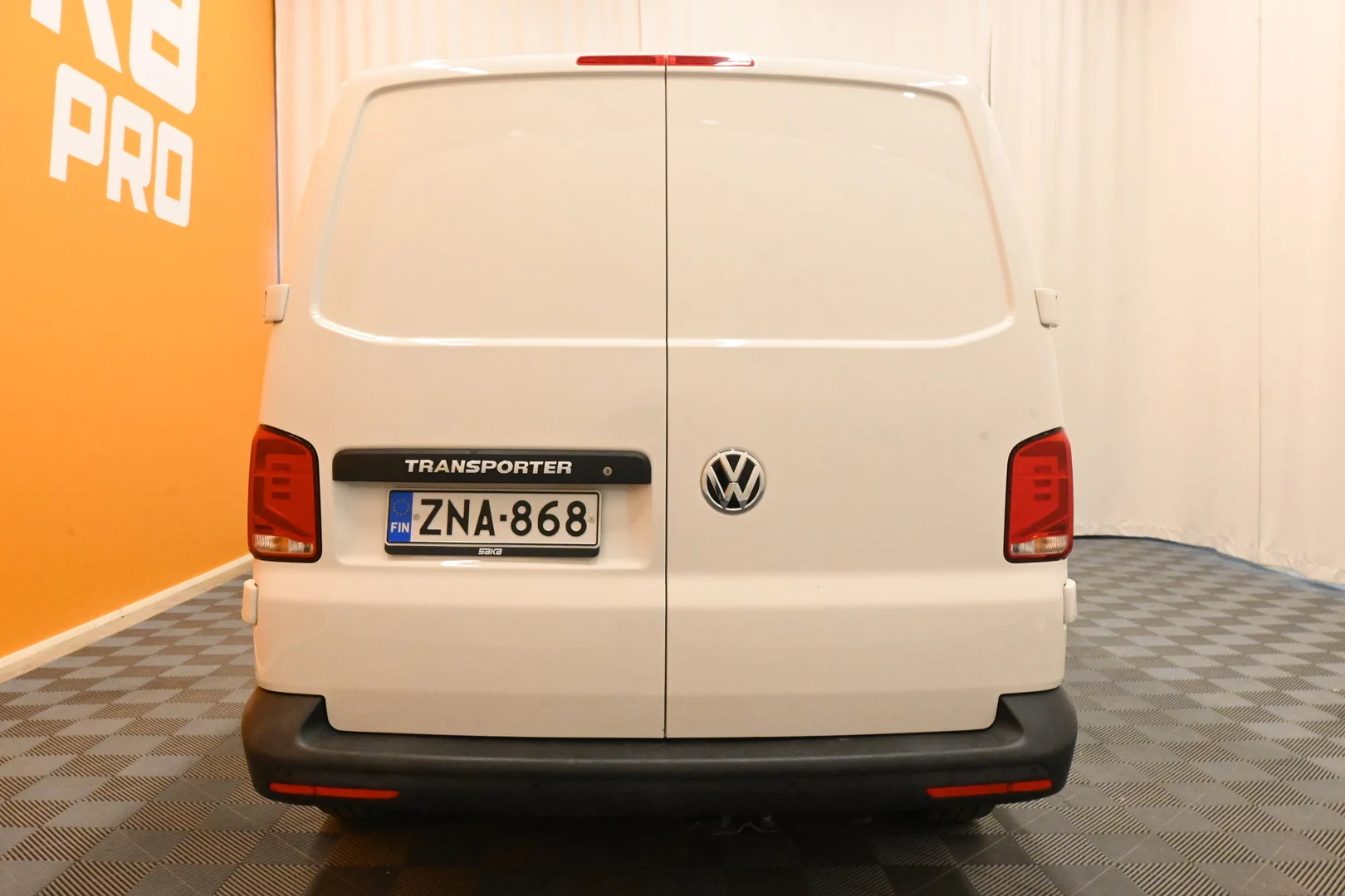 Car Image - ZyW2oKsnThRb8ZLBKBFoB
