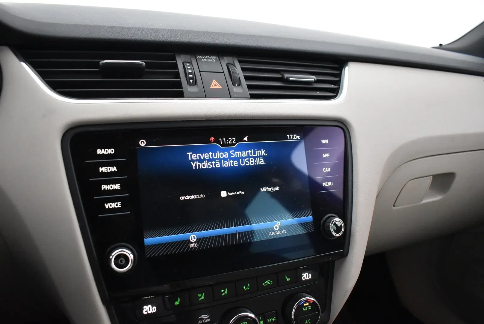 Car Image - 7jEO6Wez4FasiXAKUgp8I2