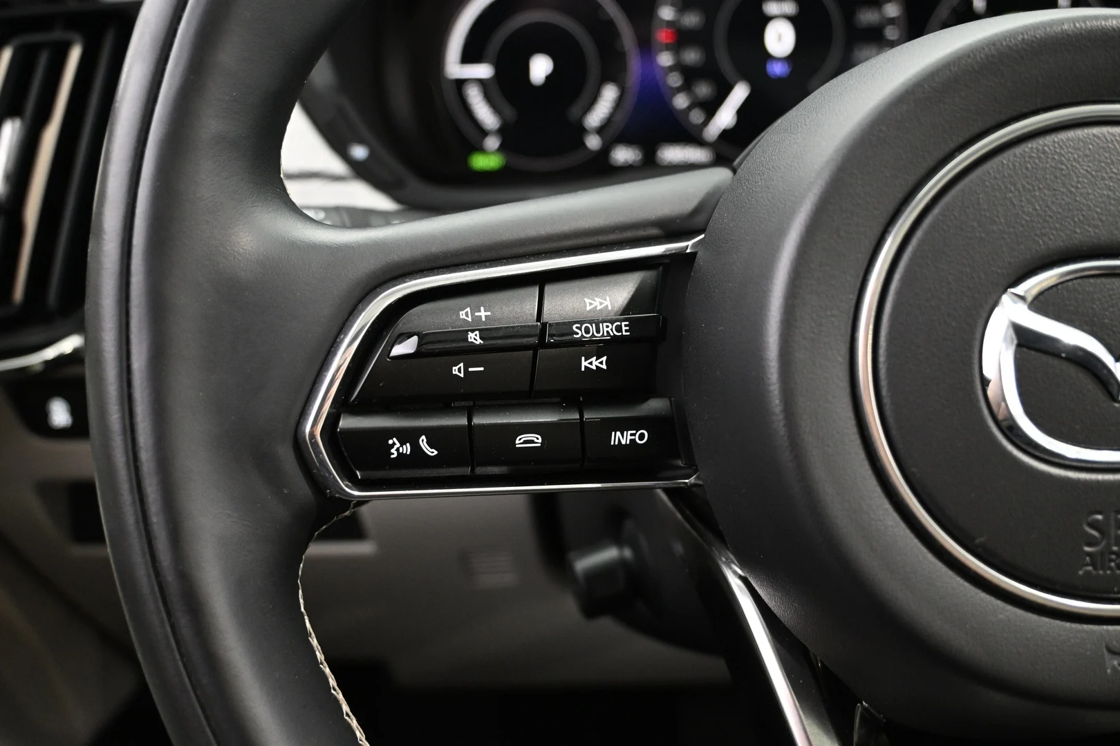 Car Image - 4HxDoZgstX8t1STzhhL6k7