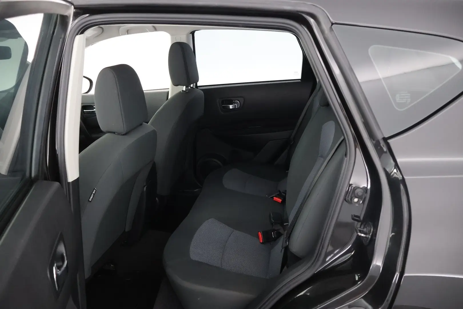 Car Image - 5mJlrRx3iDH0sIIu3QrMZY