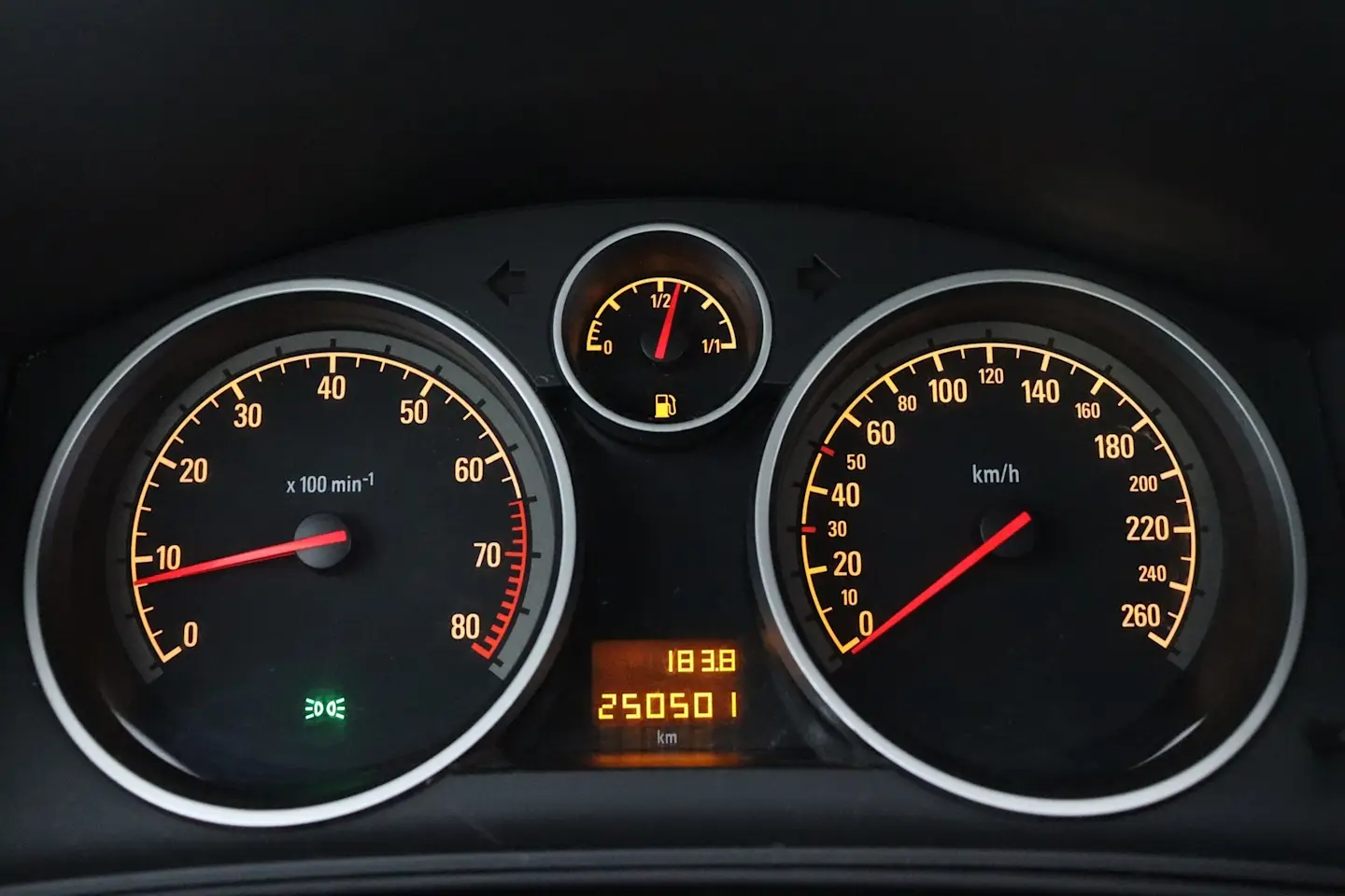 Car Image - 3AGoQcn87OfXCDOnvGxtk9