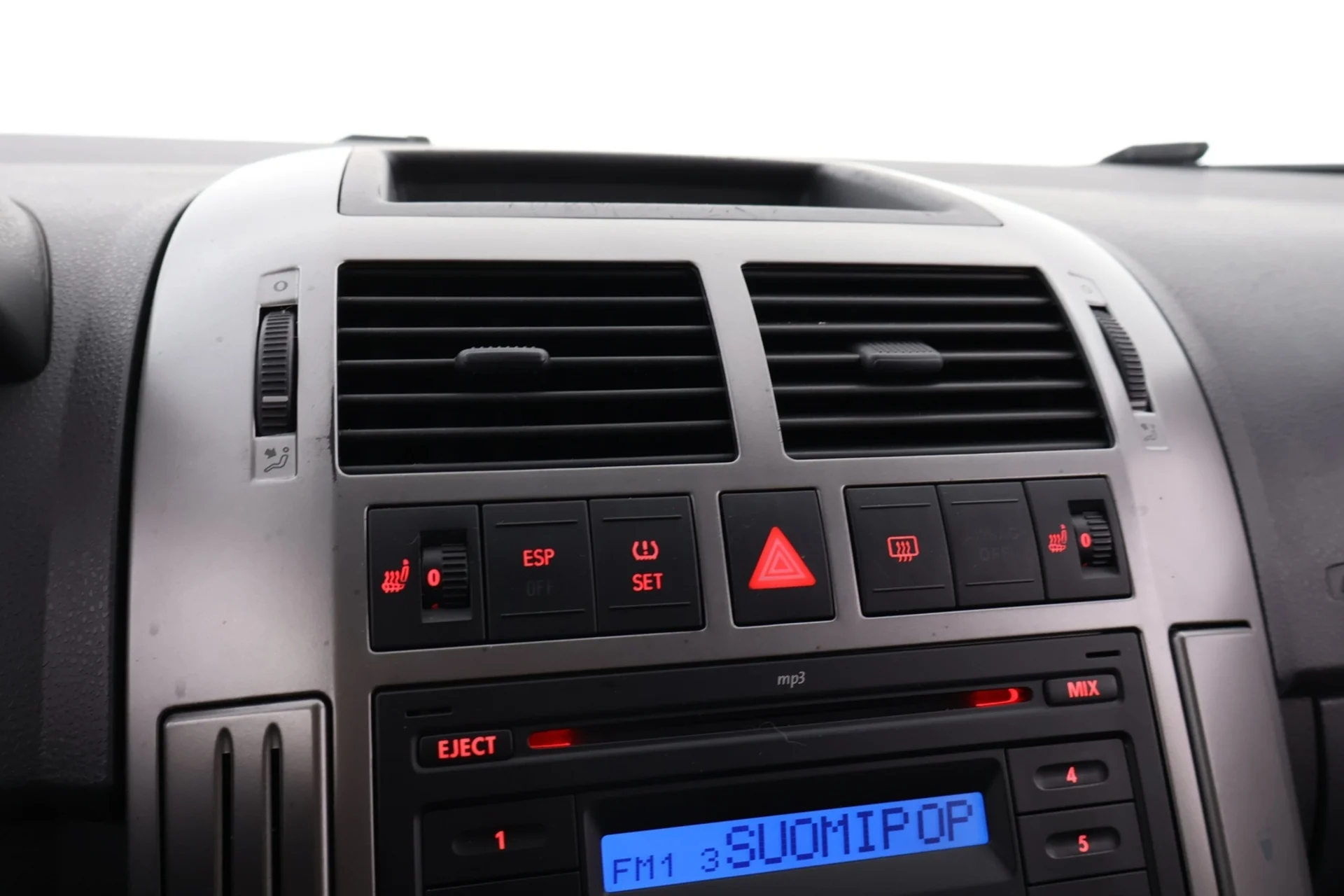 Car Image - 5btwxmljEbyCl0VYGv07WG