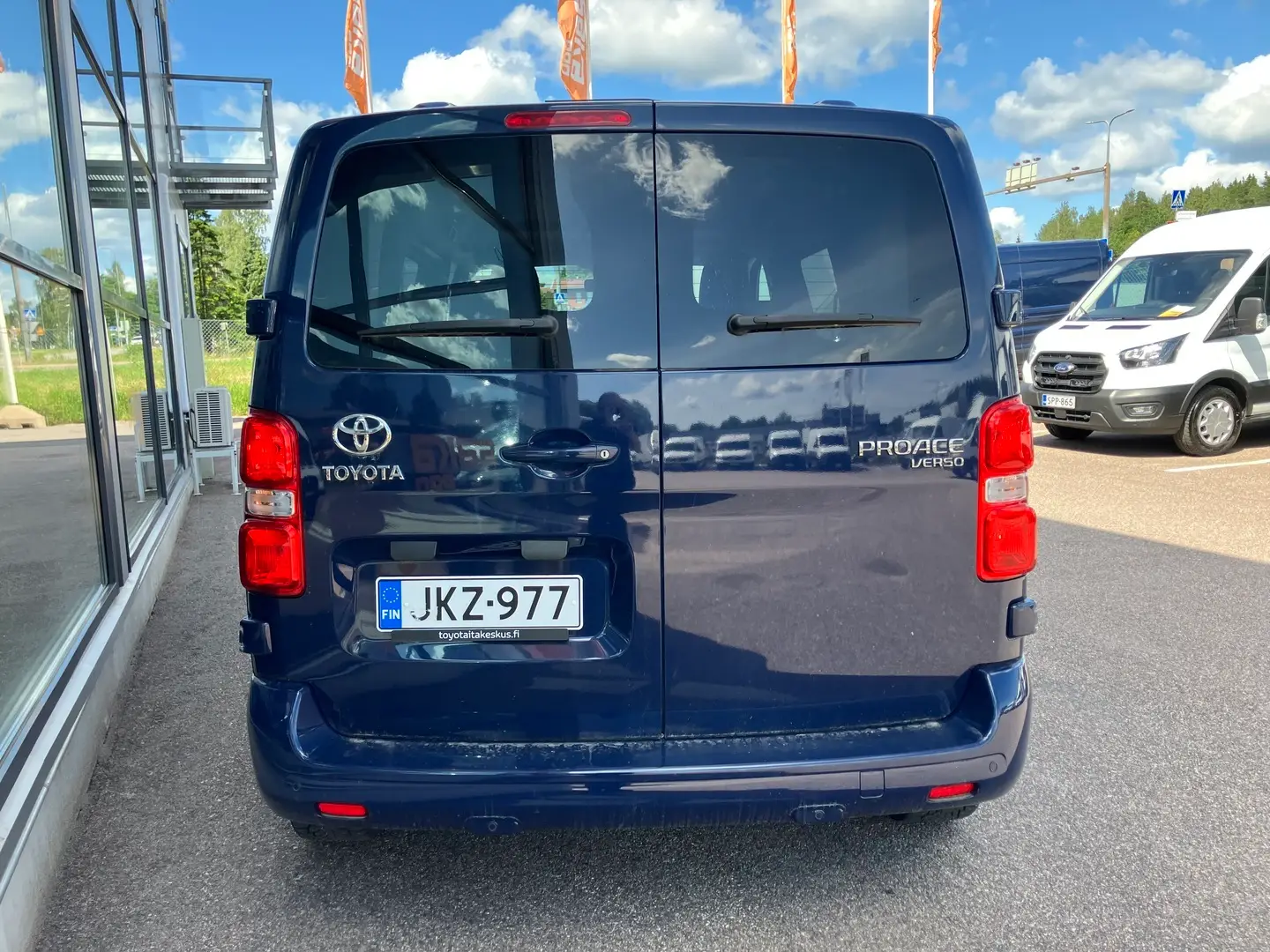 Car Image - 3b7FAjPUwHOQXbTHTAsFEz