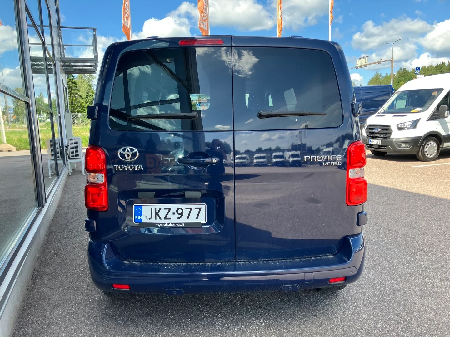 Car Image - 3b7FAjPUwHOQXbTHTAsFEz