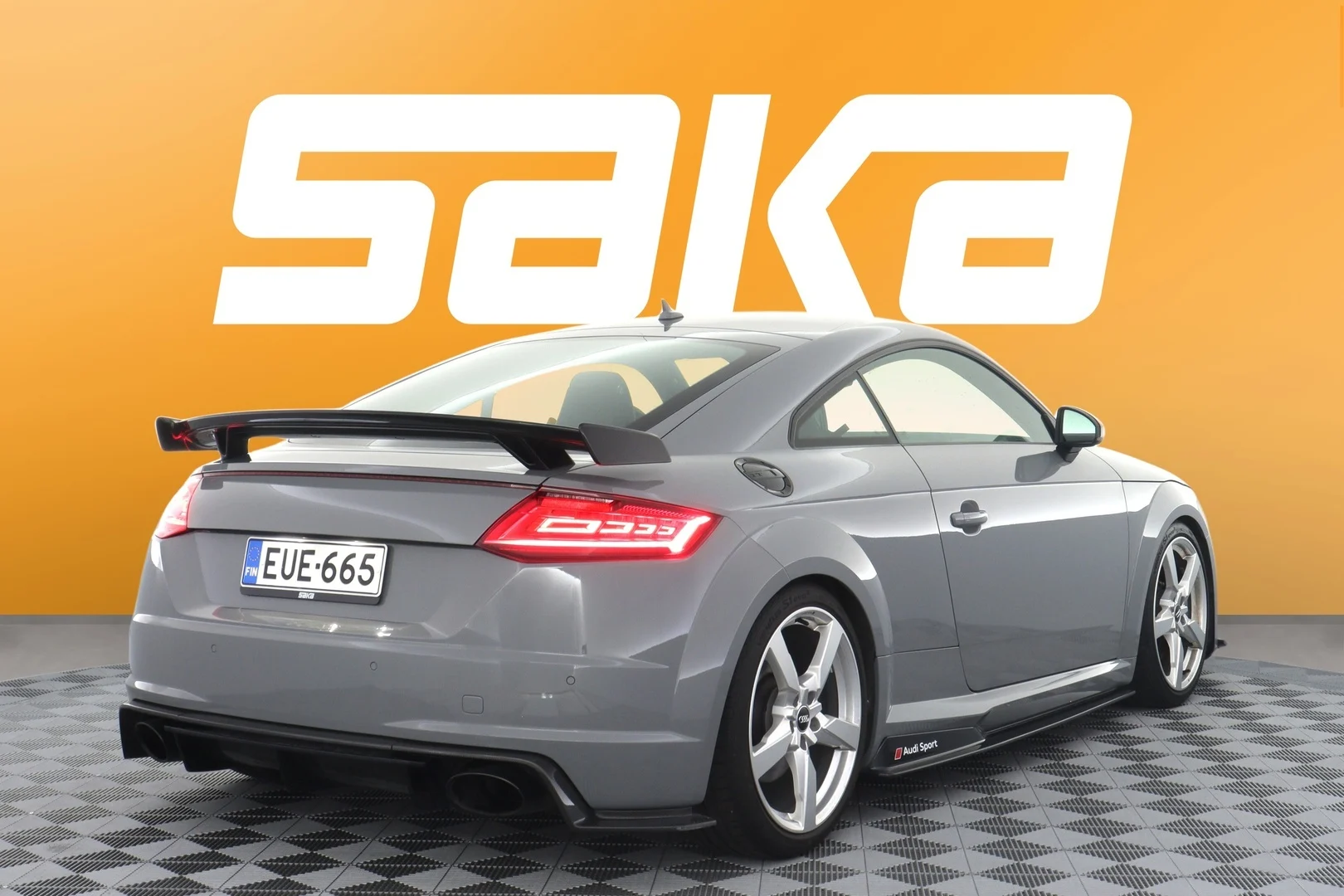 Car Image - 5UaLbhXyJ79Hr3xuVeJkM1