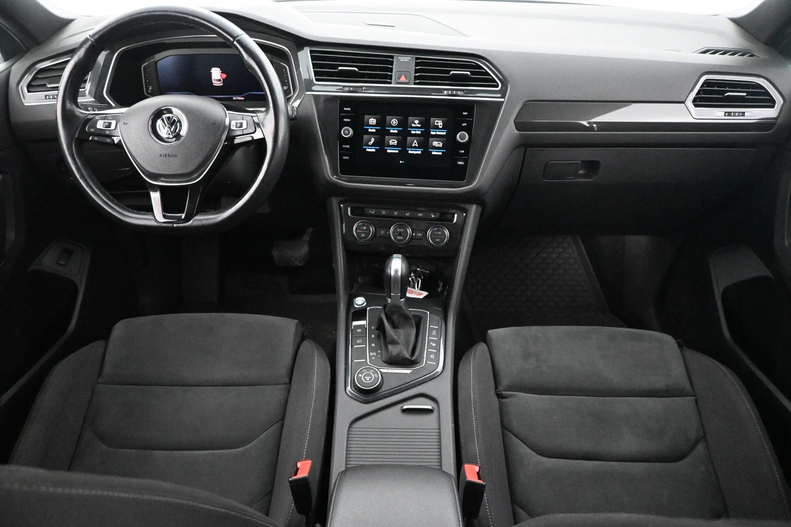 Car Image - 2rKD59vqn5oxNXq1qvcZZr