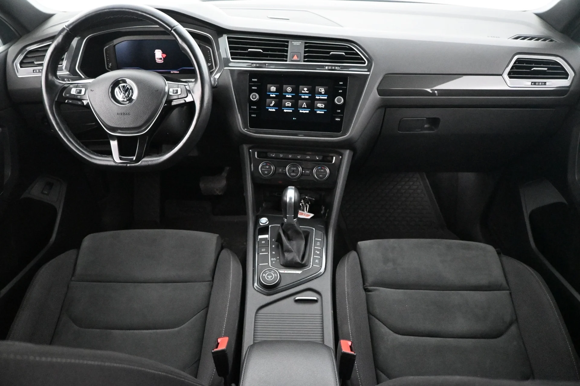 Car Image - 2rKD59vqn5oxNXq1qvcZZr