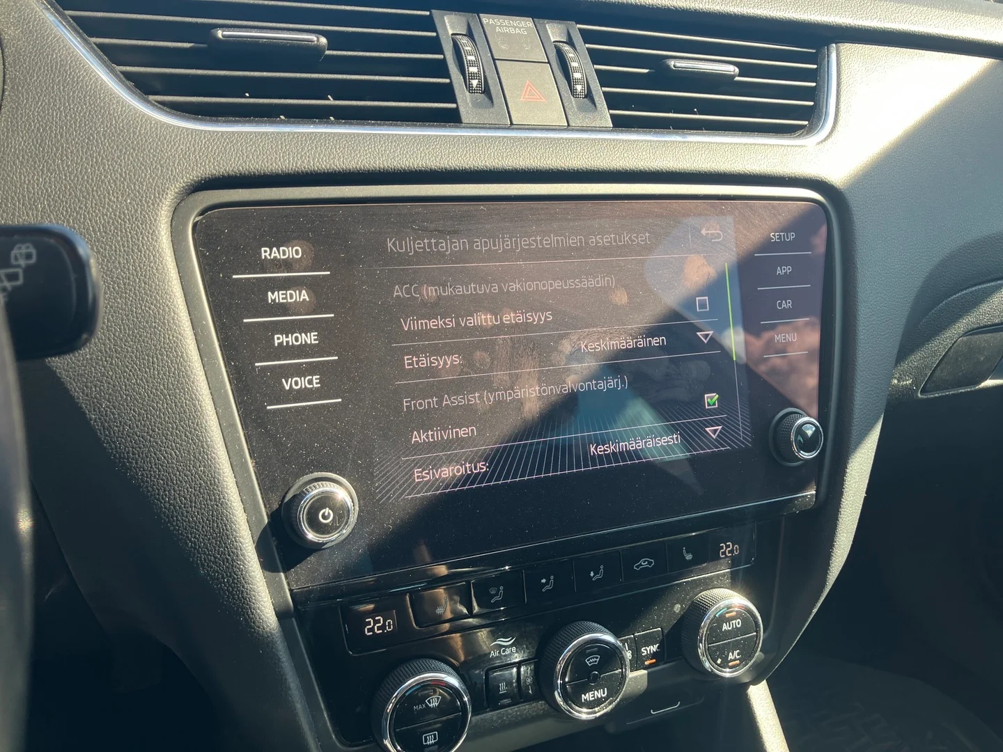 Car Image - 6Wi0IzmUYYn4NZwi6ZUrgv