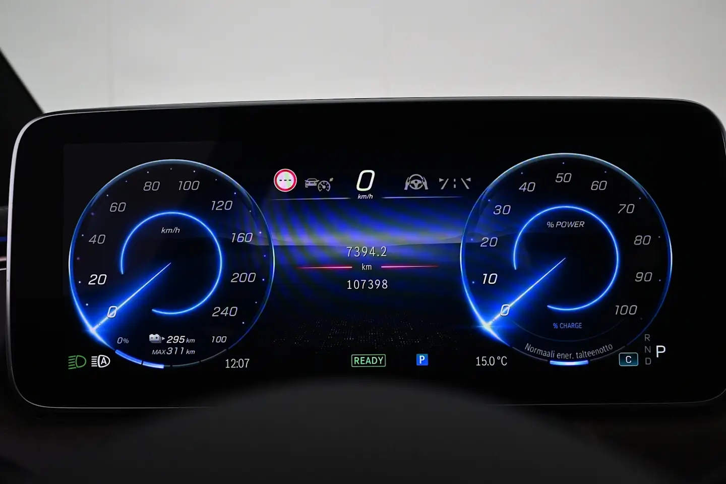Car Image - 4uFMniCobLlI1ixfmgNNTP